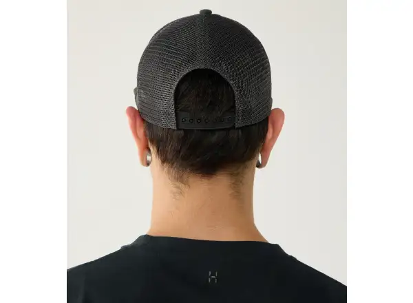 Haglöfs Trucker kšiltovka Seaweed Green/Magnetite