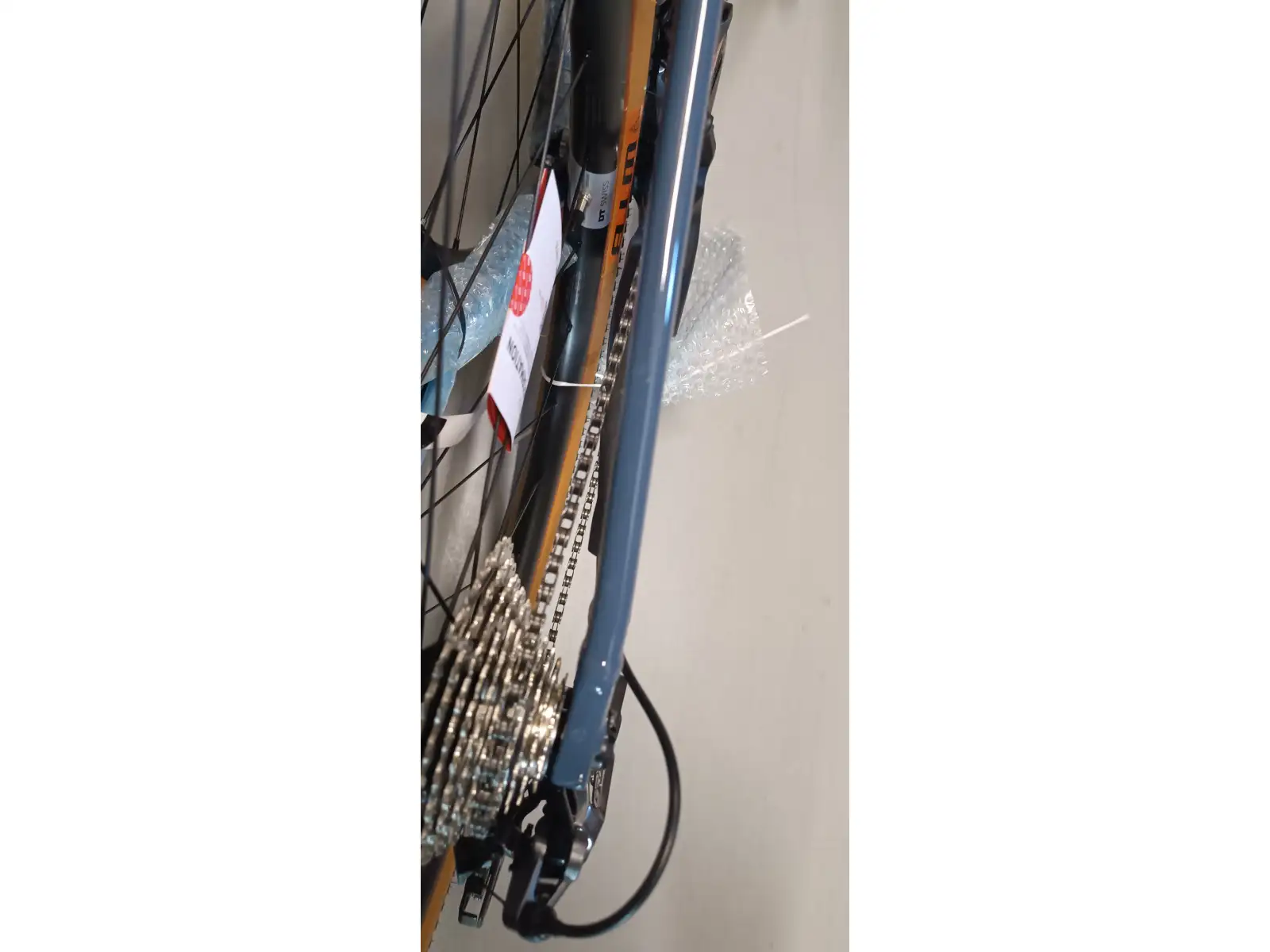 Focus Atlas 6.8 gravel kolo Stoneblue VZOREK