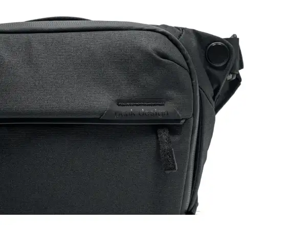 Peak Design Everyday Sling 3 l v2 ledvinka Black