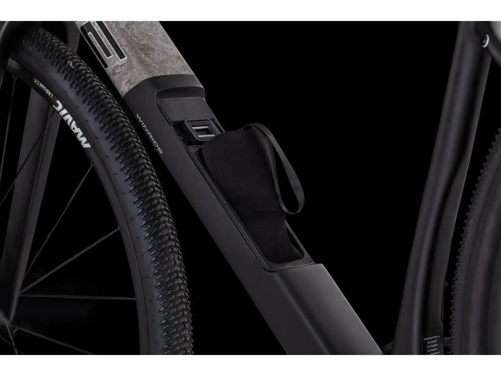 4Ever Winride Apex gravel kolo Moon Shadow
