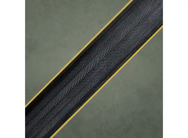 Challenge Elite Pro 28" silniční plášť černá/tan