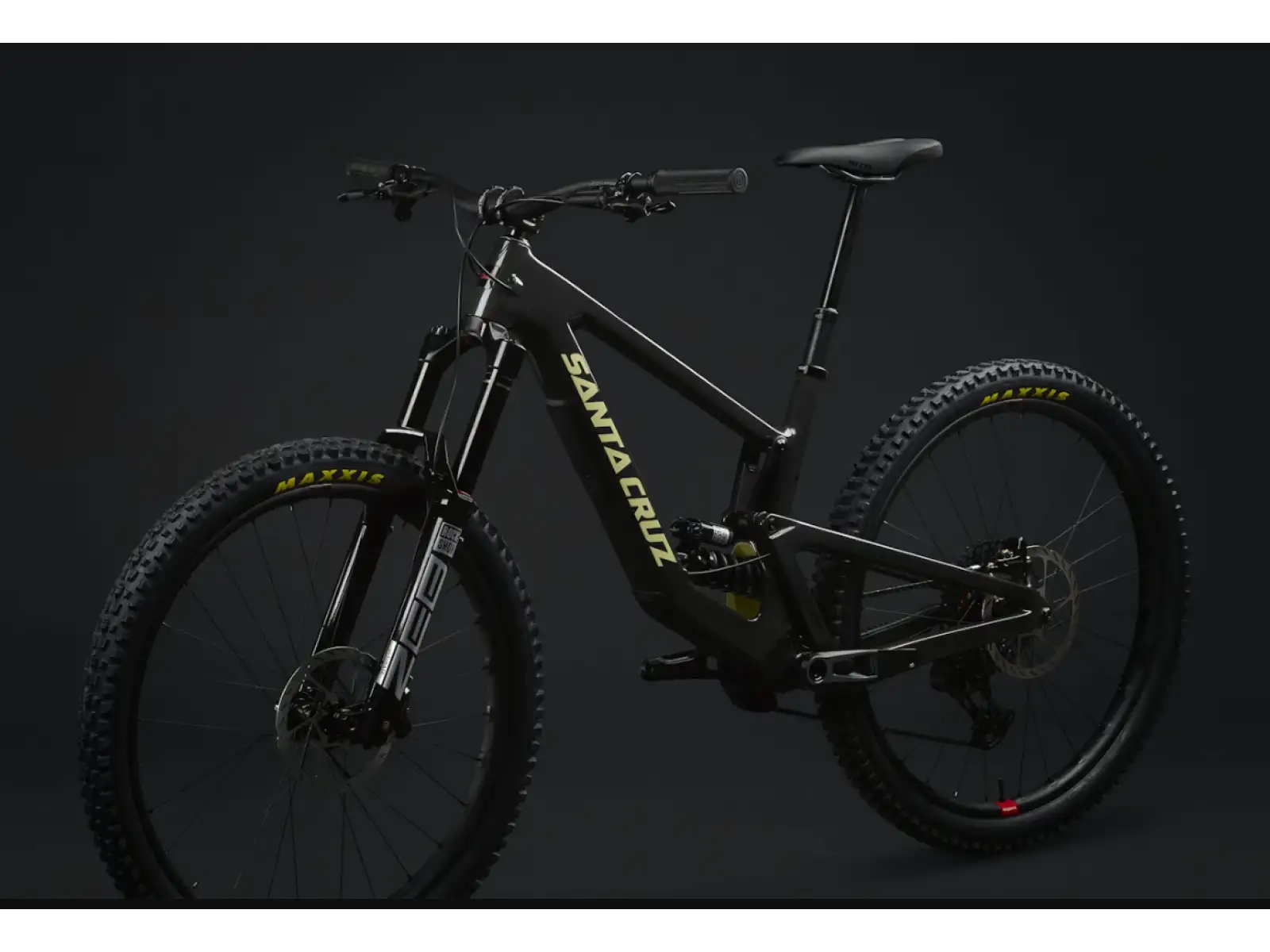 Santa Cruz Megatower 2 C R 29" horské kolo Gloss Carbon