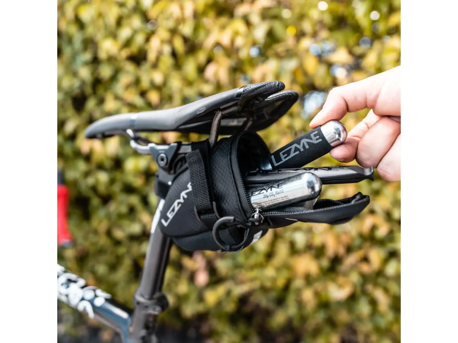 Lezyne M-Caddy Tubeless Kit sada nářadí black