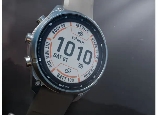 Garmin Fénix 9 Pro inReach Solar 51 mm chytré hodinky Titanium Pebble Gray/Silver Gray