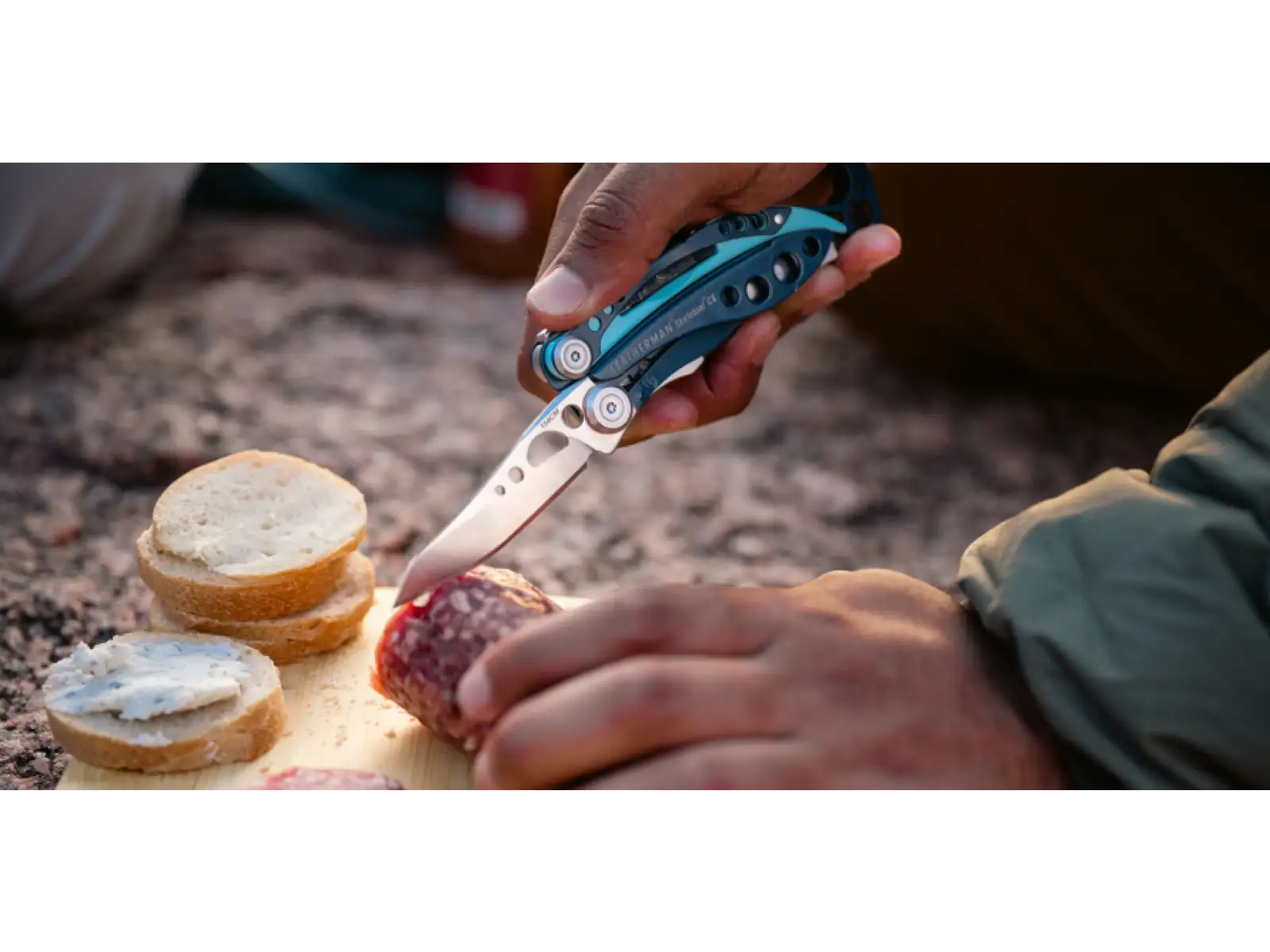 Leatherman Skeletool CX multitool nightshade