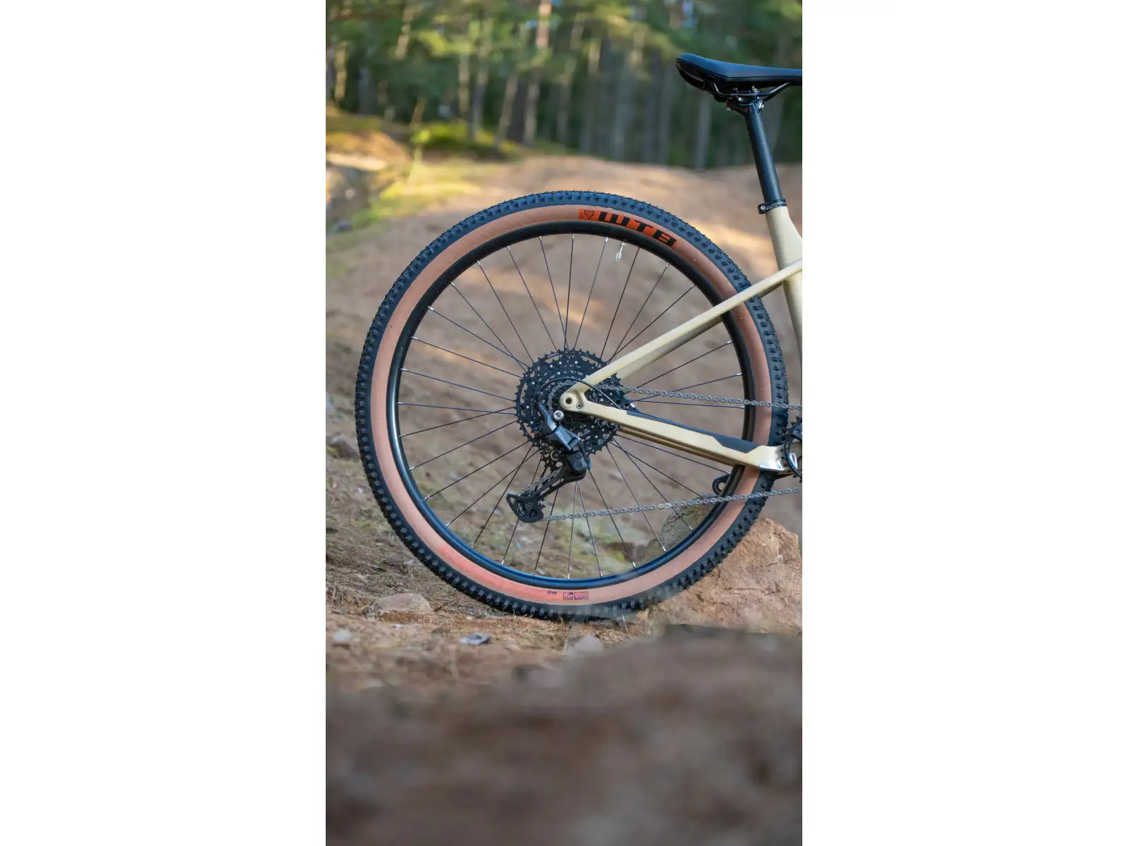 Rock Machine Blizz Cr 30 horské kolo 29" Matte Sand