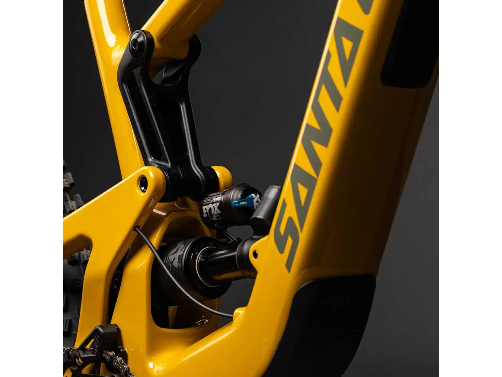 Santa Cruz Heckler SL 1 C R celoodpružené elektrokolo Gloss Mustard