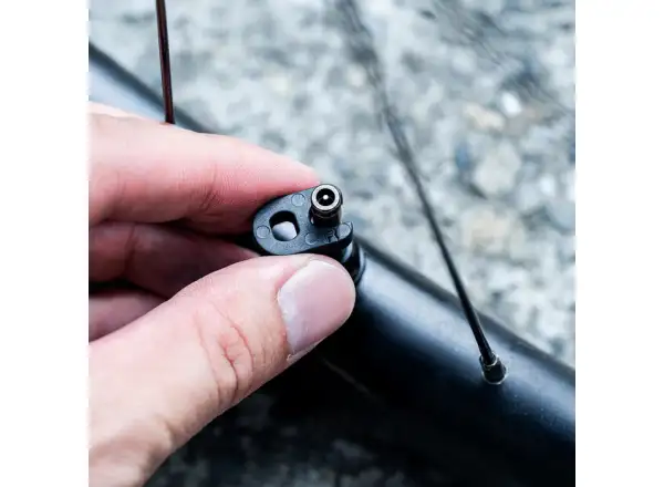 Lezyne CLIK by Schwalbe vložka ventilku černá