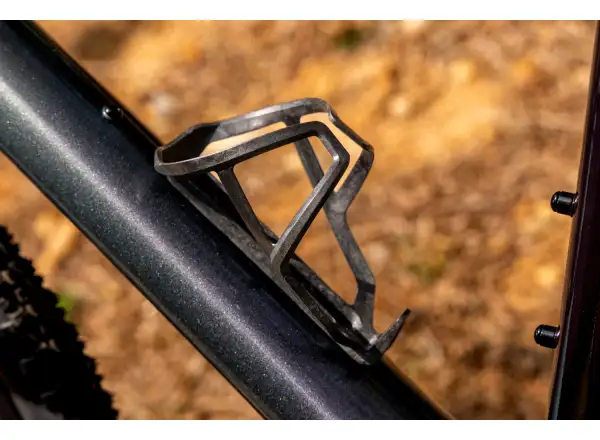 Giant Airway Elite Matt košík na láhev Black/Gloss silver