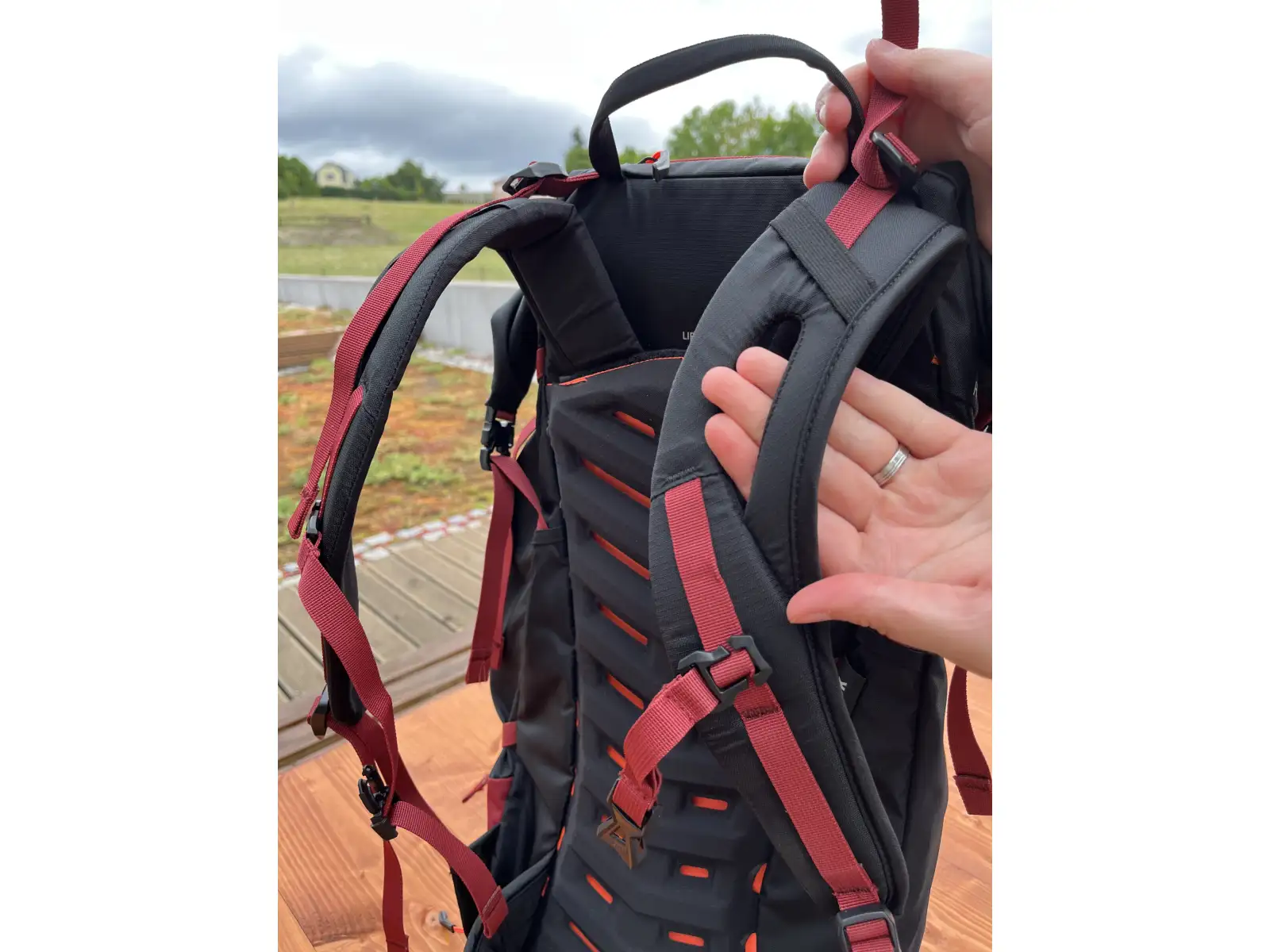 Salewa Puez dámský batoh 32 l + 5 l Syrah/Black Out