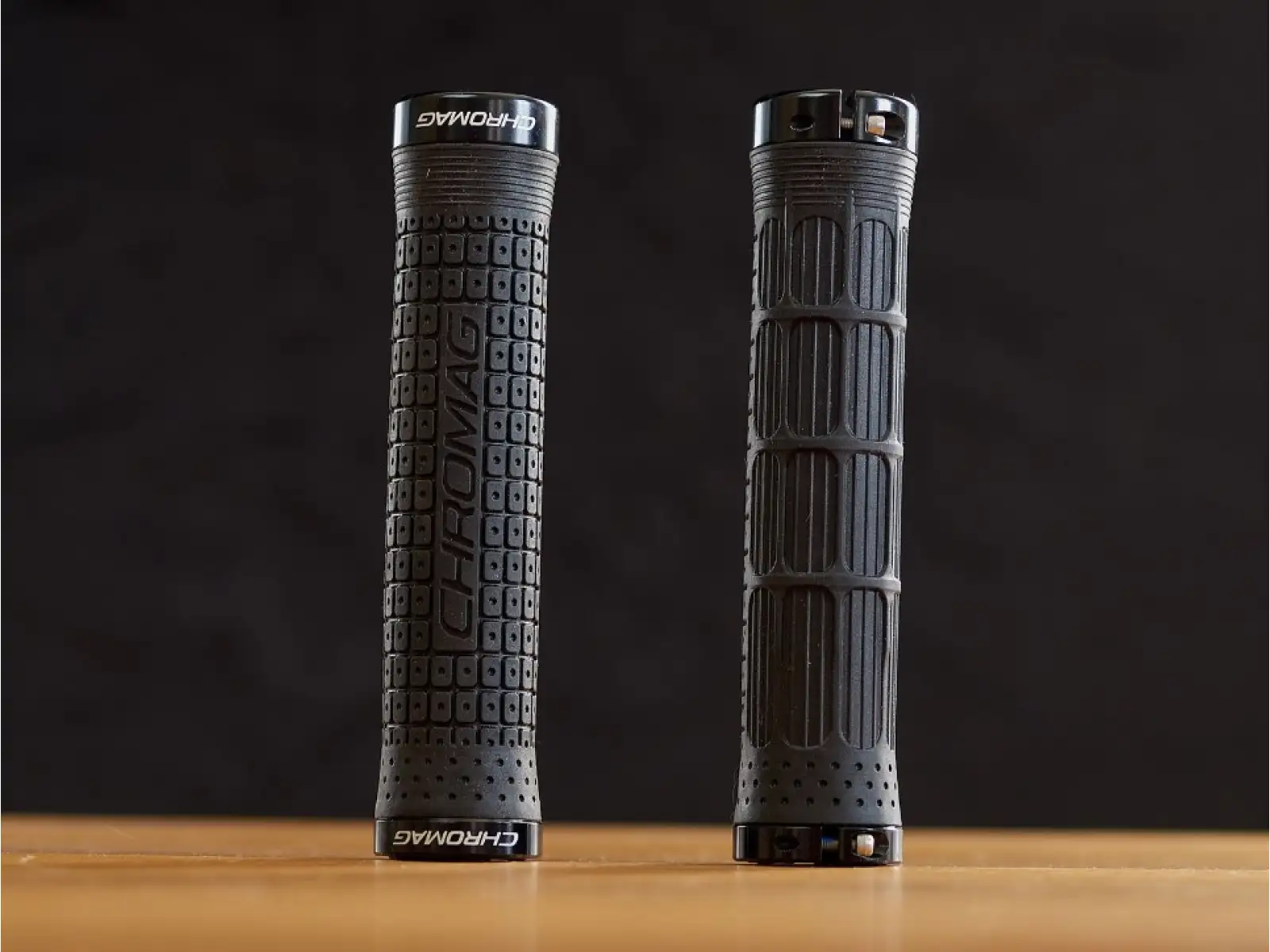 Chromag Clutch gripy černá