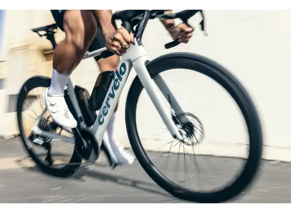Cervélo Soloist Force AXS gravel kolo Black Magic