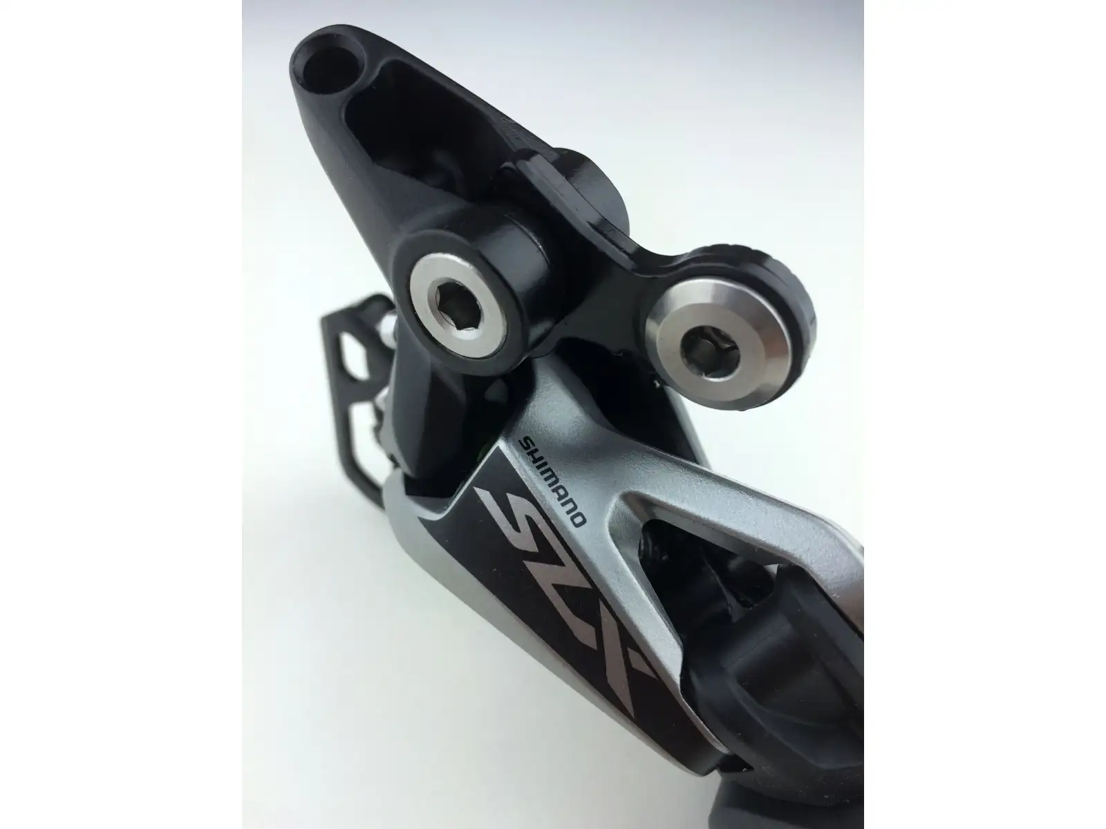 Shimano SLX RD-M7000 GS Shadow+ přehazovačka 1/2x11