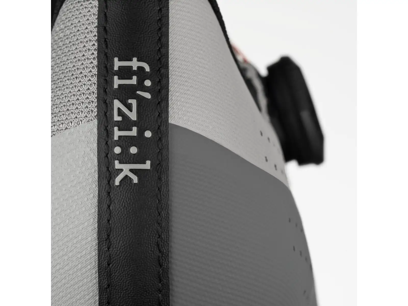Fizik Tempo Overcurve R4 silniční pánské tretry Grey/Red