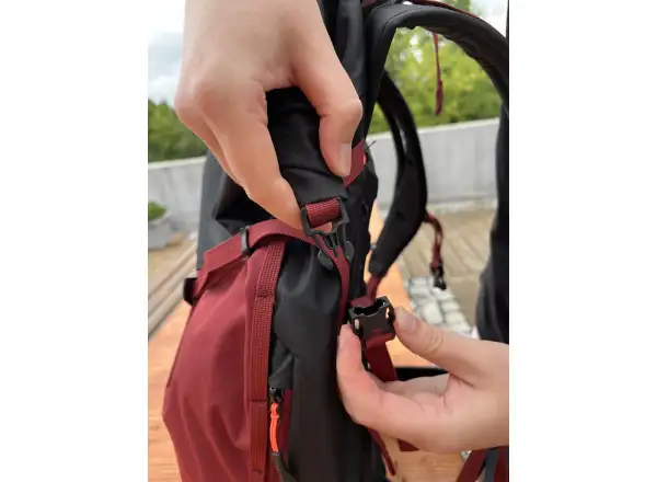 Salewa Puez dámský batoh 32 l + 5 l Syrah/Black Out