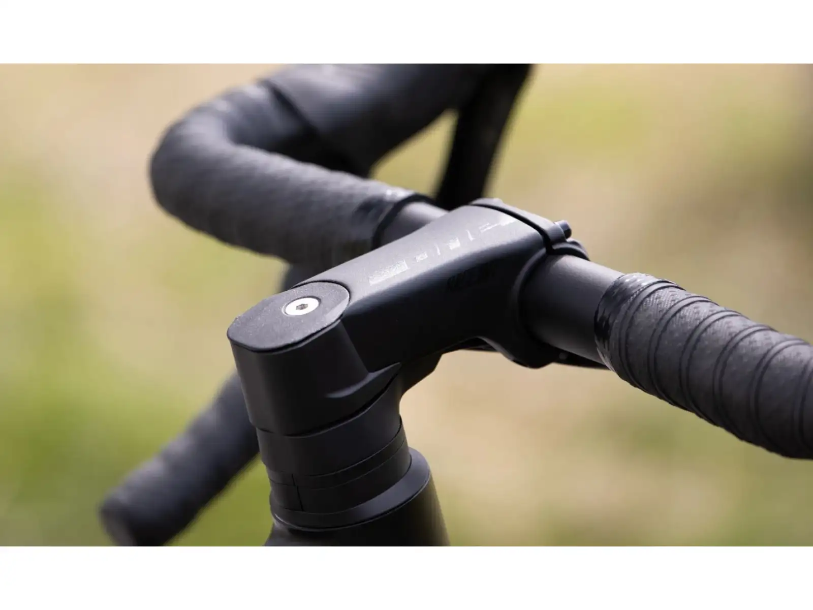 Superior X-Road 6.5 GR gravel kolo matte mustard / black