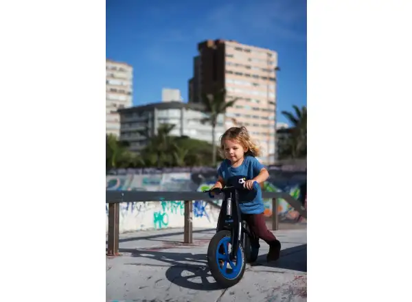First Bike Street dětské odrážedlo oranžová