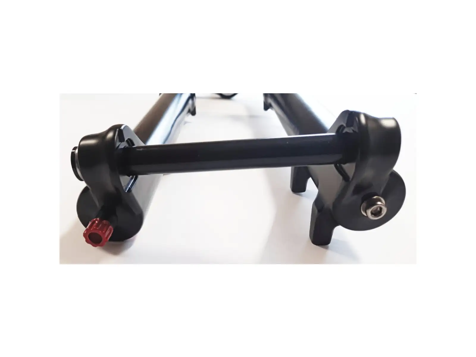 SR Suntour XCR 34 Air LO-R 140 mm 27,5" Boost odpružená vidlice černá