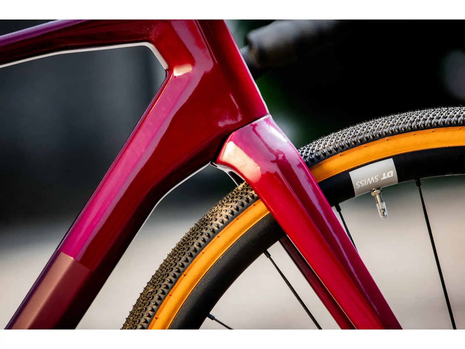 Superior X-Road 9.7 GR gravel kolo matte berry carbon
