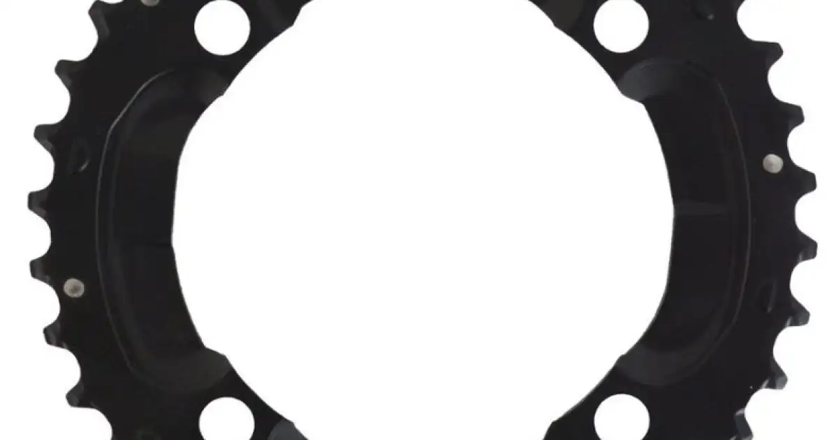 704827_7
