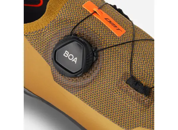 DMT KM30 XC pánské tretry Camel/Black