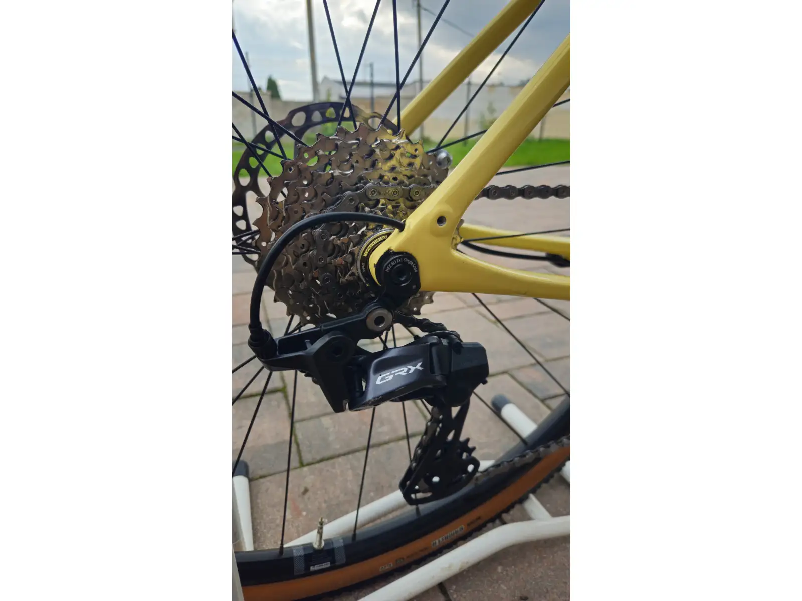 Cannondale Topstone Carbon 3 gravel kolo Butter Prověřeno