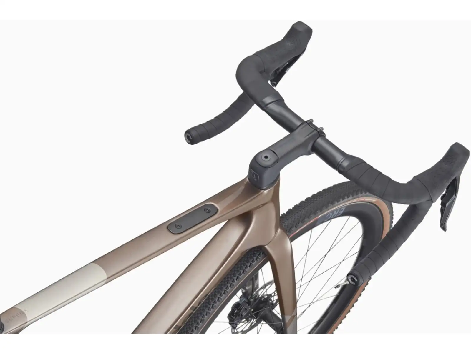 Cannondale SuperX 3 gravel kolo BRX