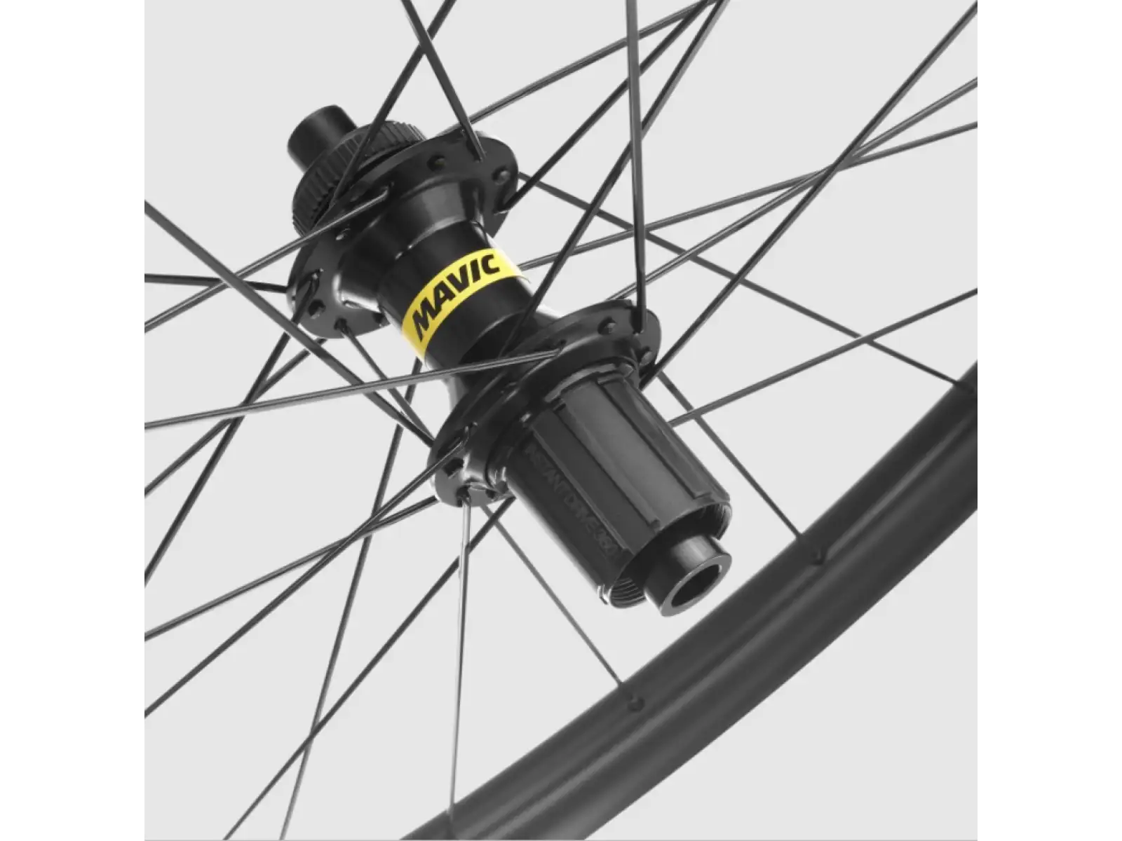 Mavic Cosmic S 42 Disc CL pár zapletená kola Shimano 11