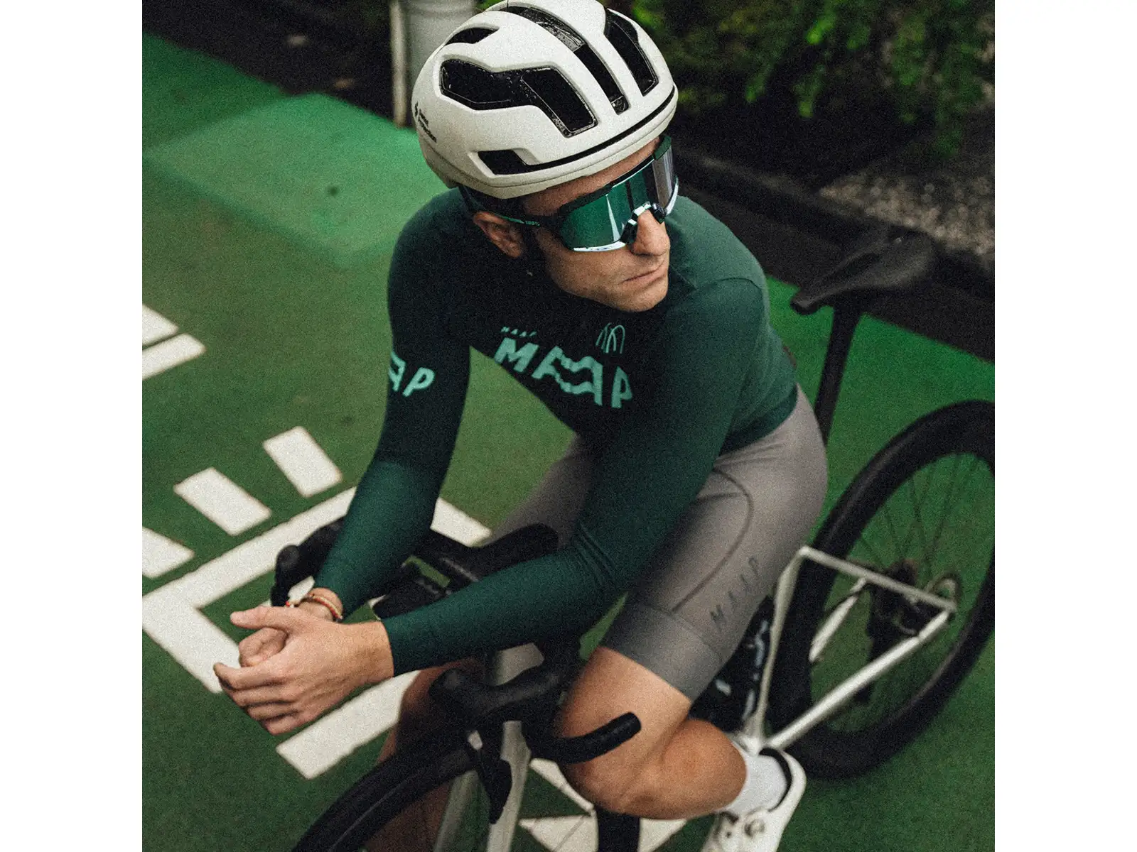 100% Korbin sportovní brýle Matte Juniper/HiPER Mint Mirror Lens