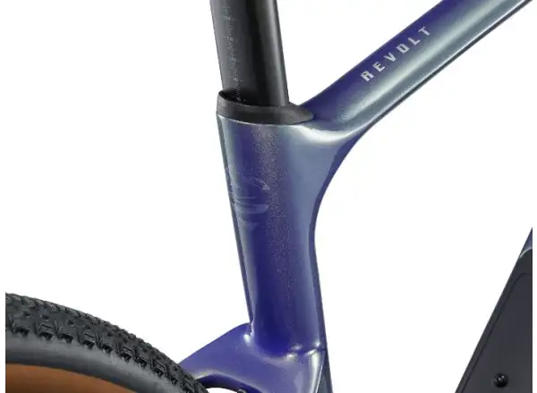 Giant Revolt Advanced Pro 0 gravel kolo Interstellar