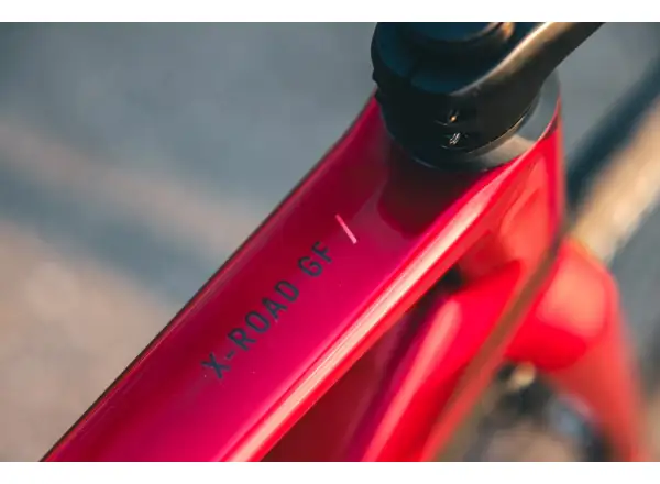 Superior X-Road 9.8 GF silniční kolo gloss carbon red