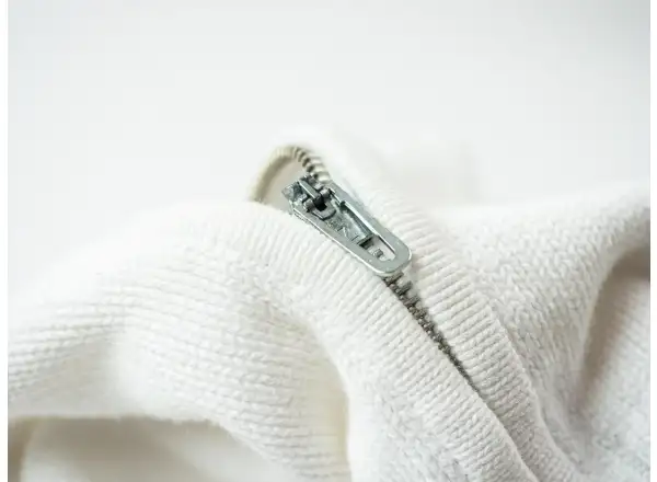 ZlideON opravný jezdec pro kovové zipy stříbrná