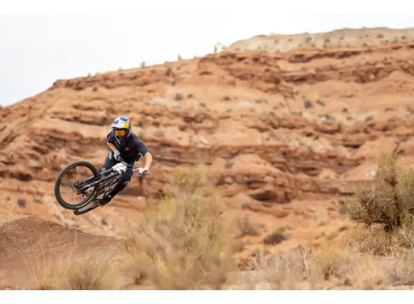 Troy Lee Designs Red Bull Rampage Intergalactic pánské triko krátký rukáv Coal