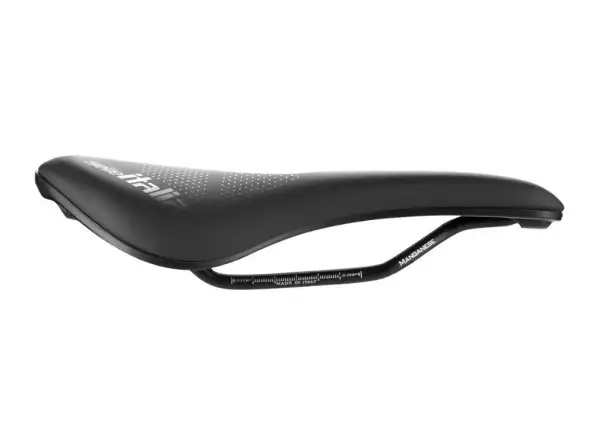Selle Italia NOVUS Boost EVO Gravel TM Superflow L sedlo 145x245mm
