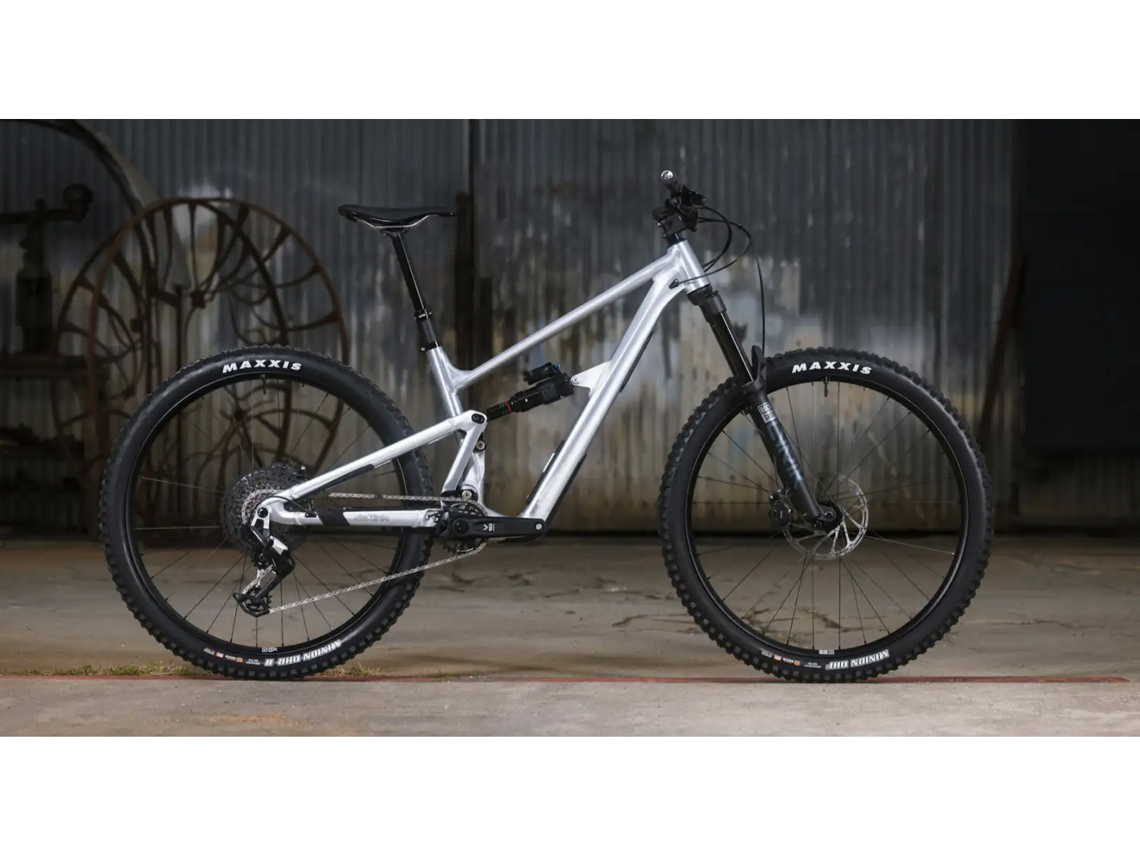 Ibis Ripmo AF Deore horské kolo Metal