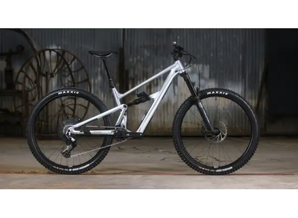 Ibis Ripmo AF Deore horské kolo Metal