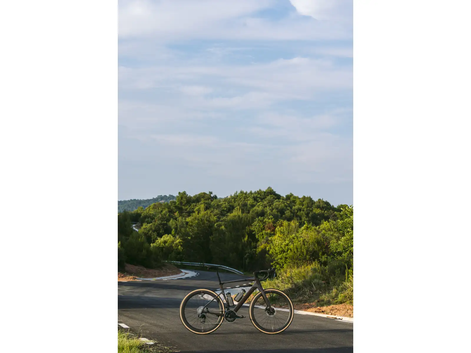 Cannondale Synapse Carbon 2 Smartsense silniční kolo Copper Ore