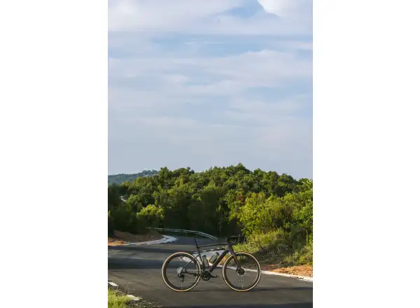 Cannondale Synapse Carbon 2 Smartsense silniční kolo Copper Ore