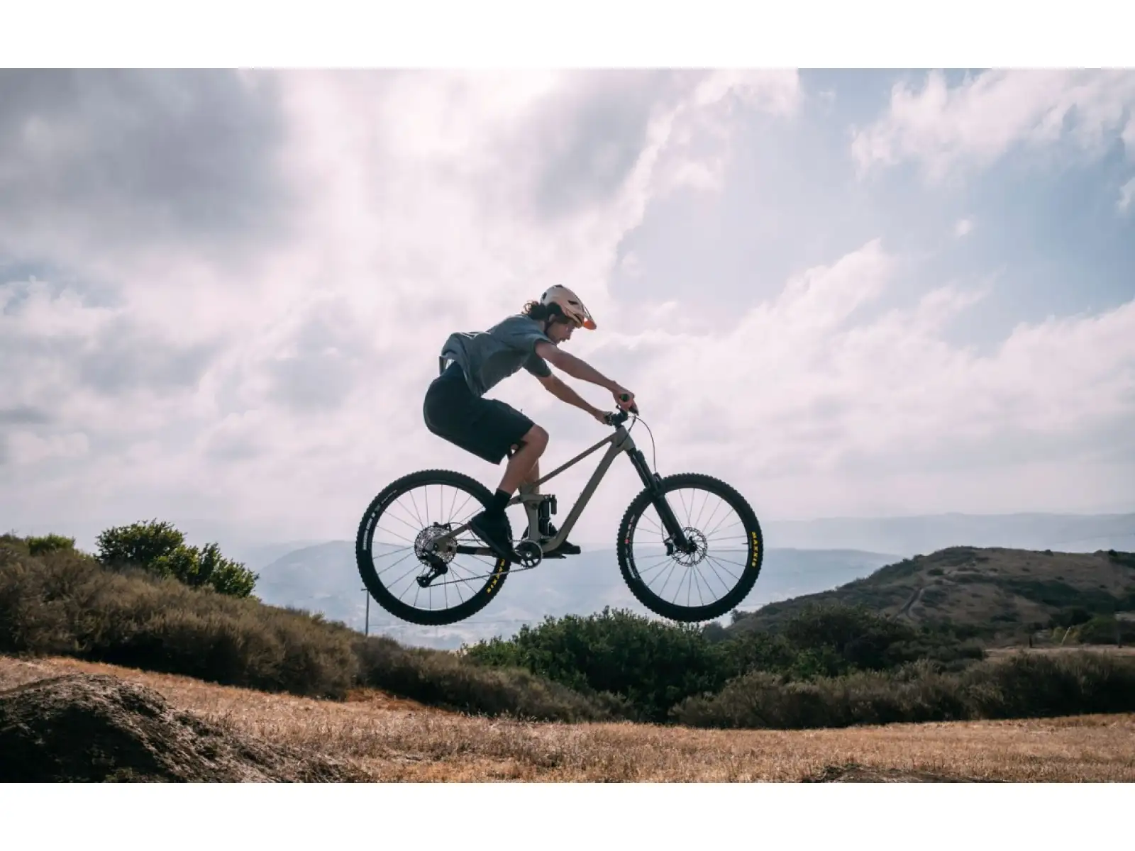 Shimano Deore SL-M6200-IR I-Spec EV 12sp. řadící páčka