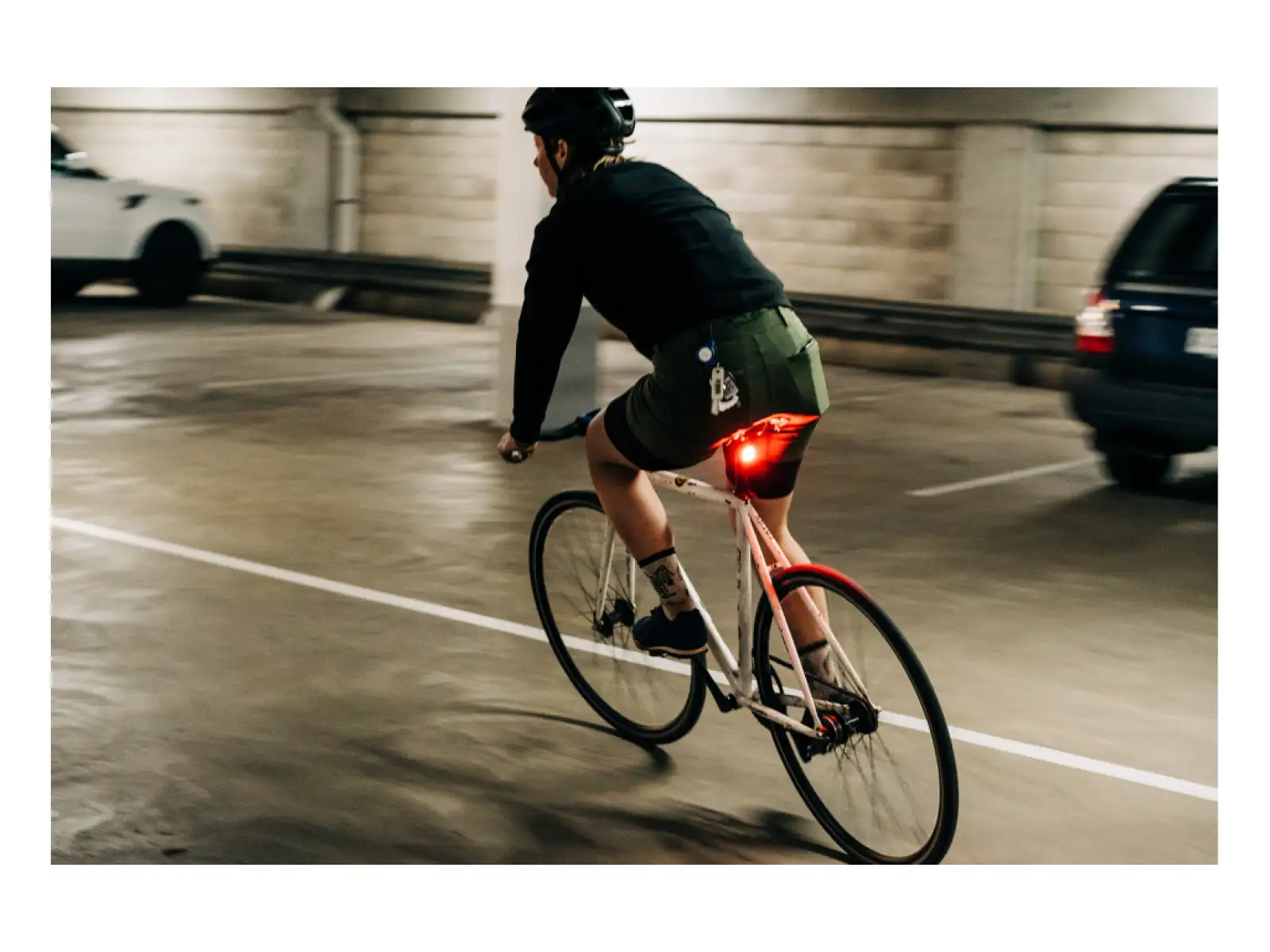 Knog Blinder Mini zadní blikačka Love