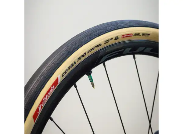 Vittoria Corsa Pro Control TLR Cotton G2.0 38-622 silniční plášť kevlar tan-blk-blk