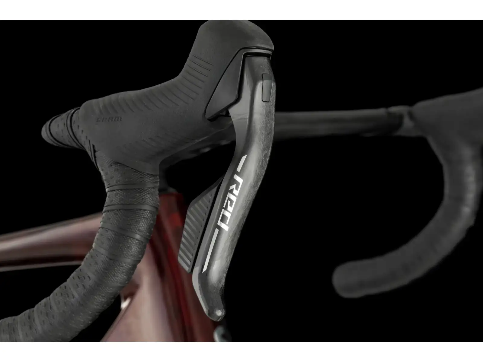 Superior XR 9.9 LTD gravel kolo Matte Carbon/Gloss Red