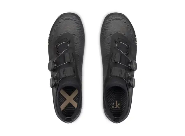 Fizik Vento Vega Carbon silniční tretry Coal Black/Black