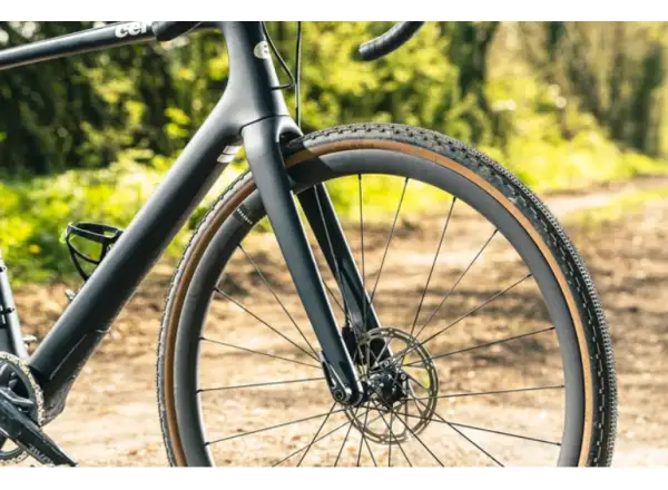 Cervélo Aspero 5 Force XPLR eTap AXS gravel kolo five black