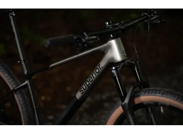 Superior XP 9.8 horské kolo Matte Carbon/Dark Chrome