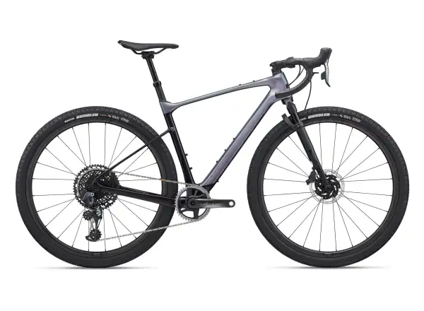 Giant Revolt X Advanced Pro 0 gravel kolo Airglow Black Currant