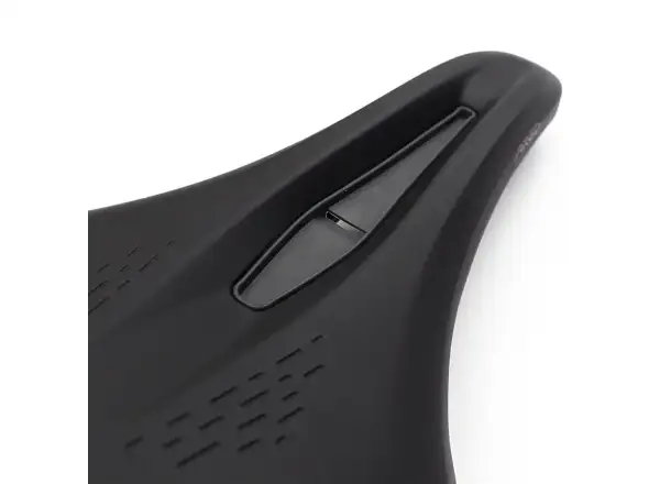 Fizik Terra Argo X5 150 mm sedlo černá