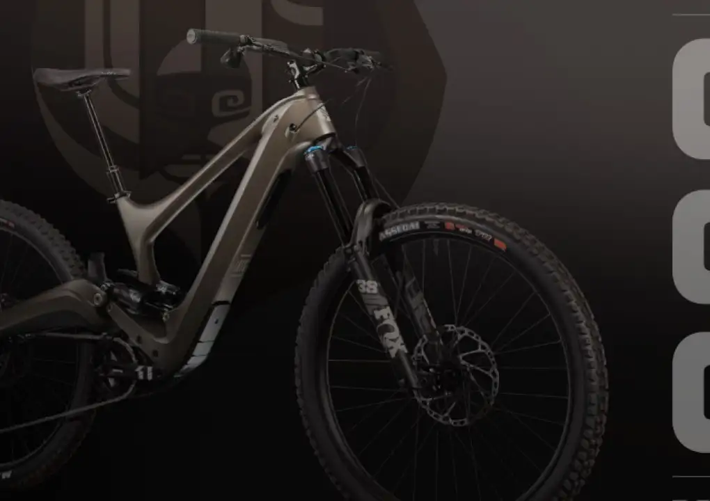 Celoodpružené elektrokolo Ibis Oso: Nová generace amerického endura