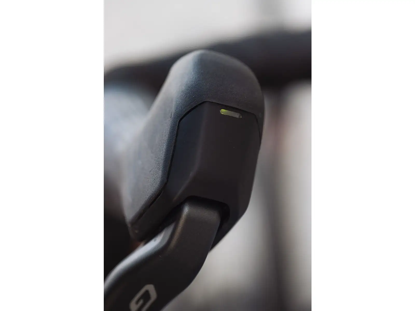 Shimano GRX Di2 ST-RX825 + BR-RX820 12sp pravá řadící a zadní brzdová páka a třmen