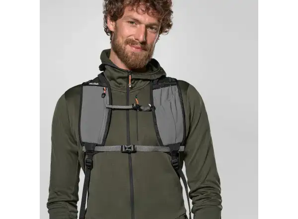 Salewa Pedroc Active batoh 16 l Black Out